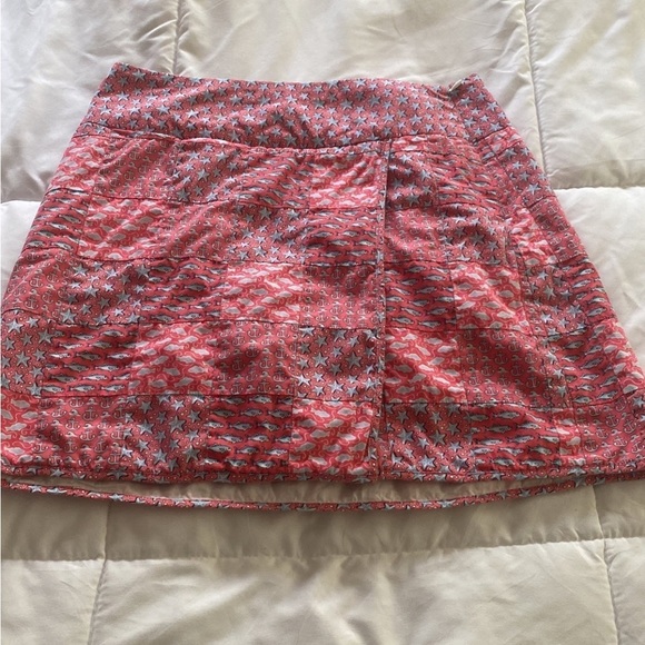 Vineyard Vines Dresses & Skirts - Vineyard vines nautical starfish faux wrap mini skirt size 2